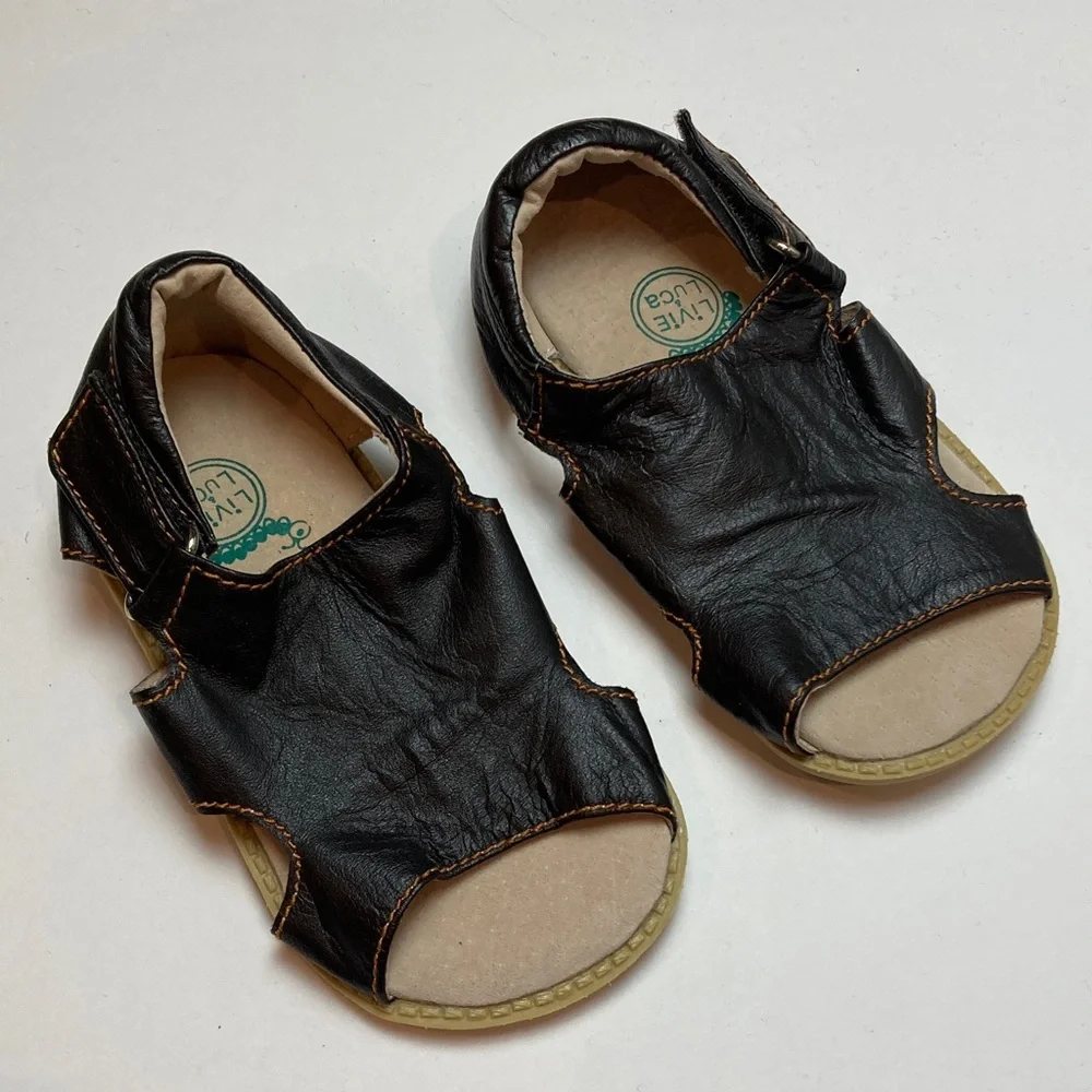 Livie and Luca Leather Sandals (size 9)
